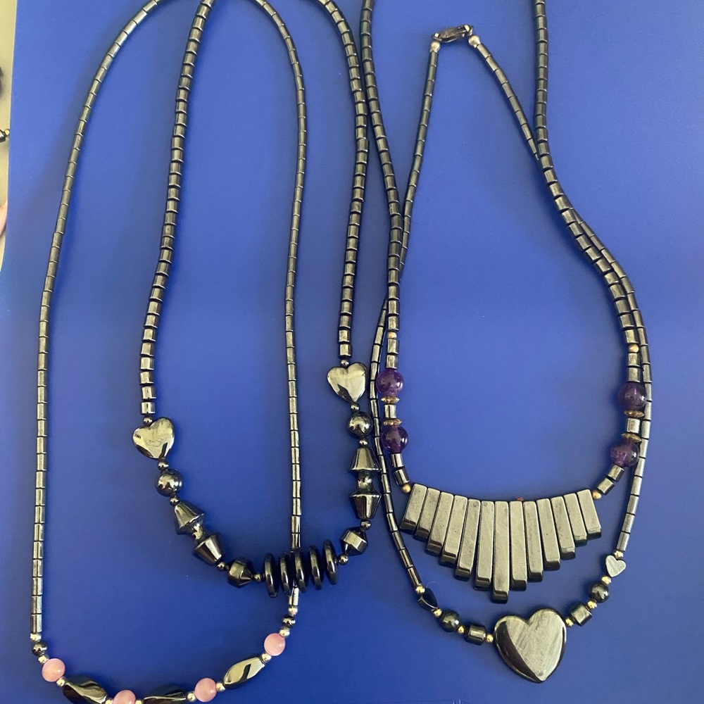 COPY - 4 Hematite necklaces in good condition with stone [ amethyst] &pink cat …